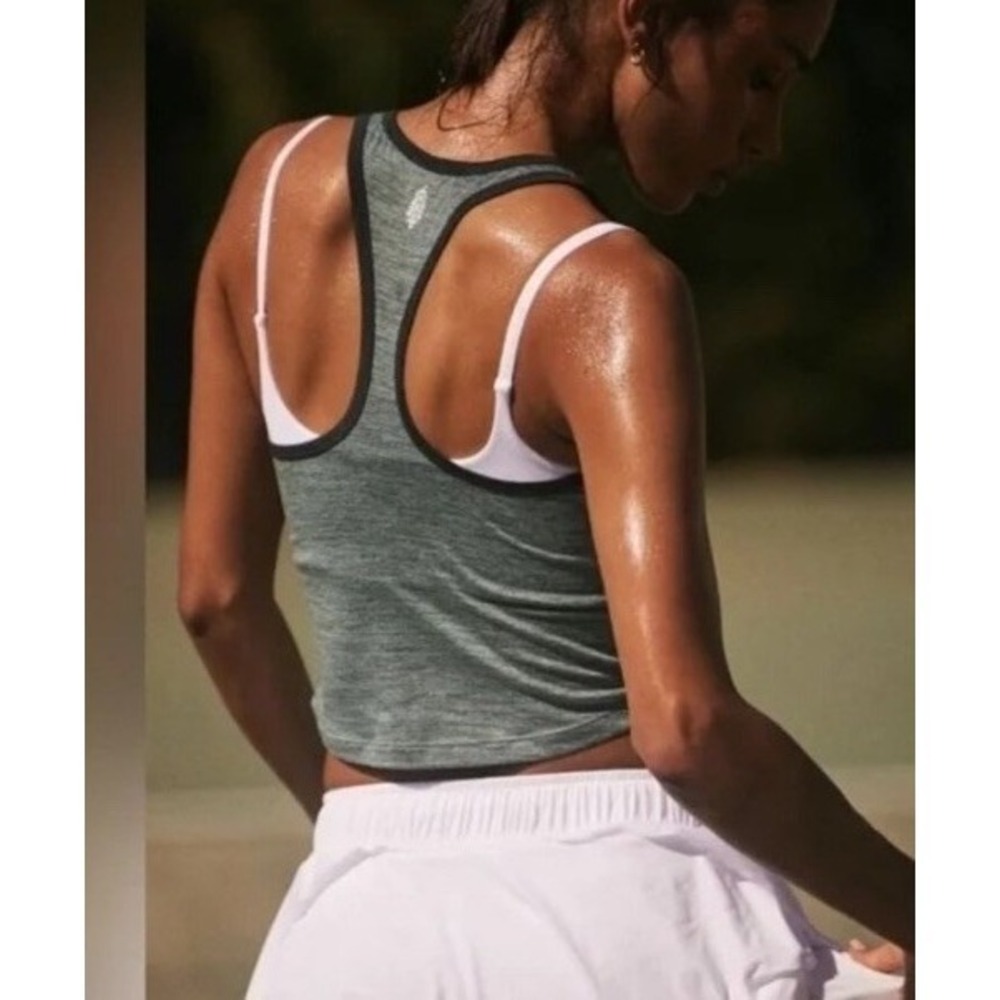 Free People Movement Run Fast Tank Top Heathered Gray Cropped Size XS Athletic
